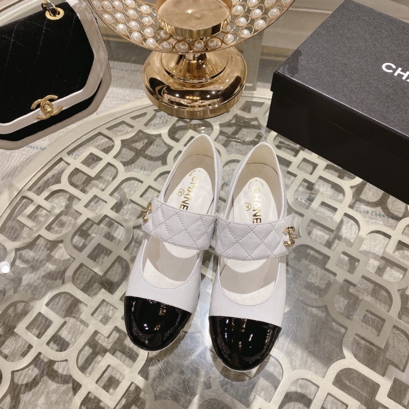 Ch*el flat shoes